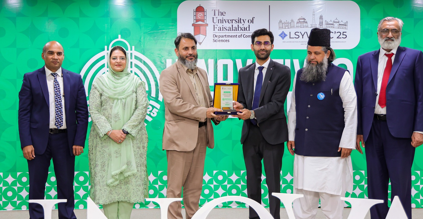 Dr. Tassadaq Hussain was honored to be the Guest of Honor and Invited Speaker at Innovative Lyallpur – The University of Faisalabad